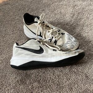Nike Shoes SIZE 8